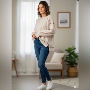 Rubzoof Women’s Lightweight Seam-Detail Pullover – Size Large